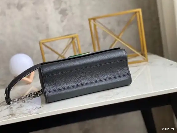 TWIST LOUIS MM VUITTON 0627